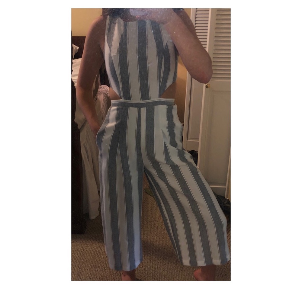 Striped jumpsuit with cutouts